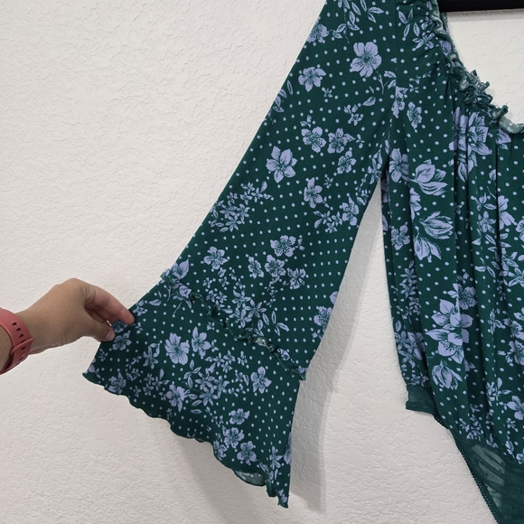 Free People One On One Date Bodysuit Bell Sleeve ‎ Emerald Green Floral NWT Sz S - Picture 3 of 7